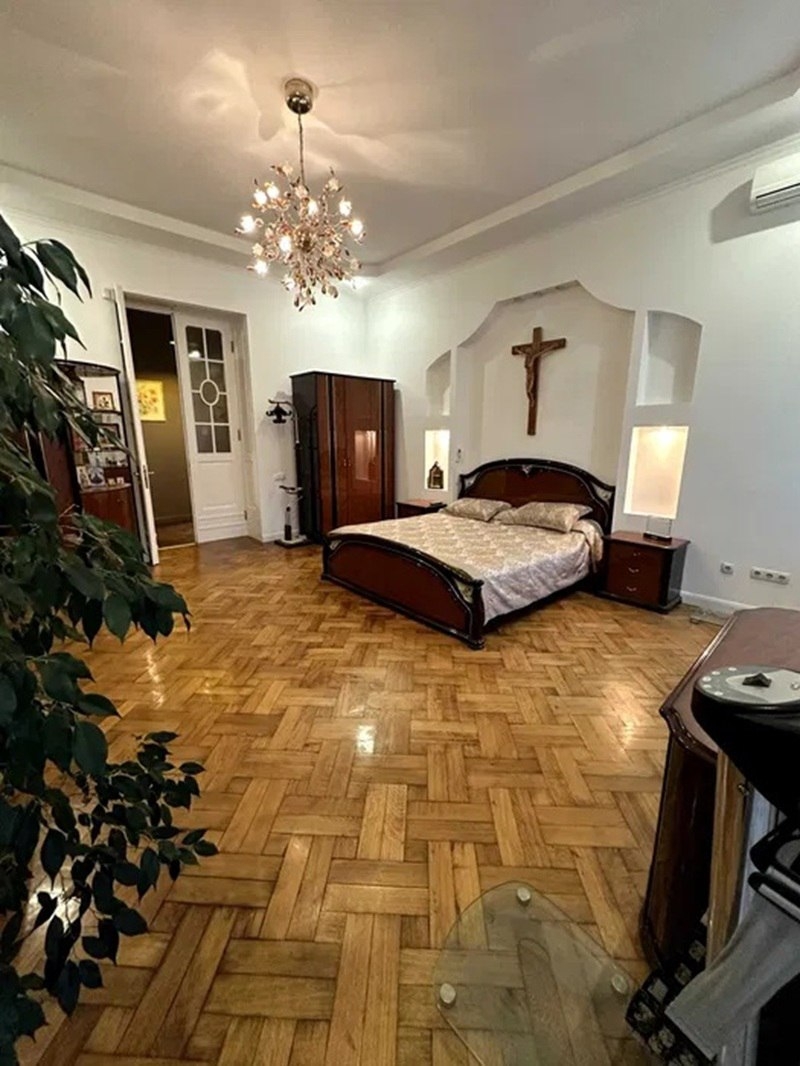 продажа многокомнатной квартиры номер A-174411 в Приморском районе, фото номер 20